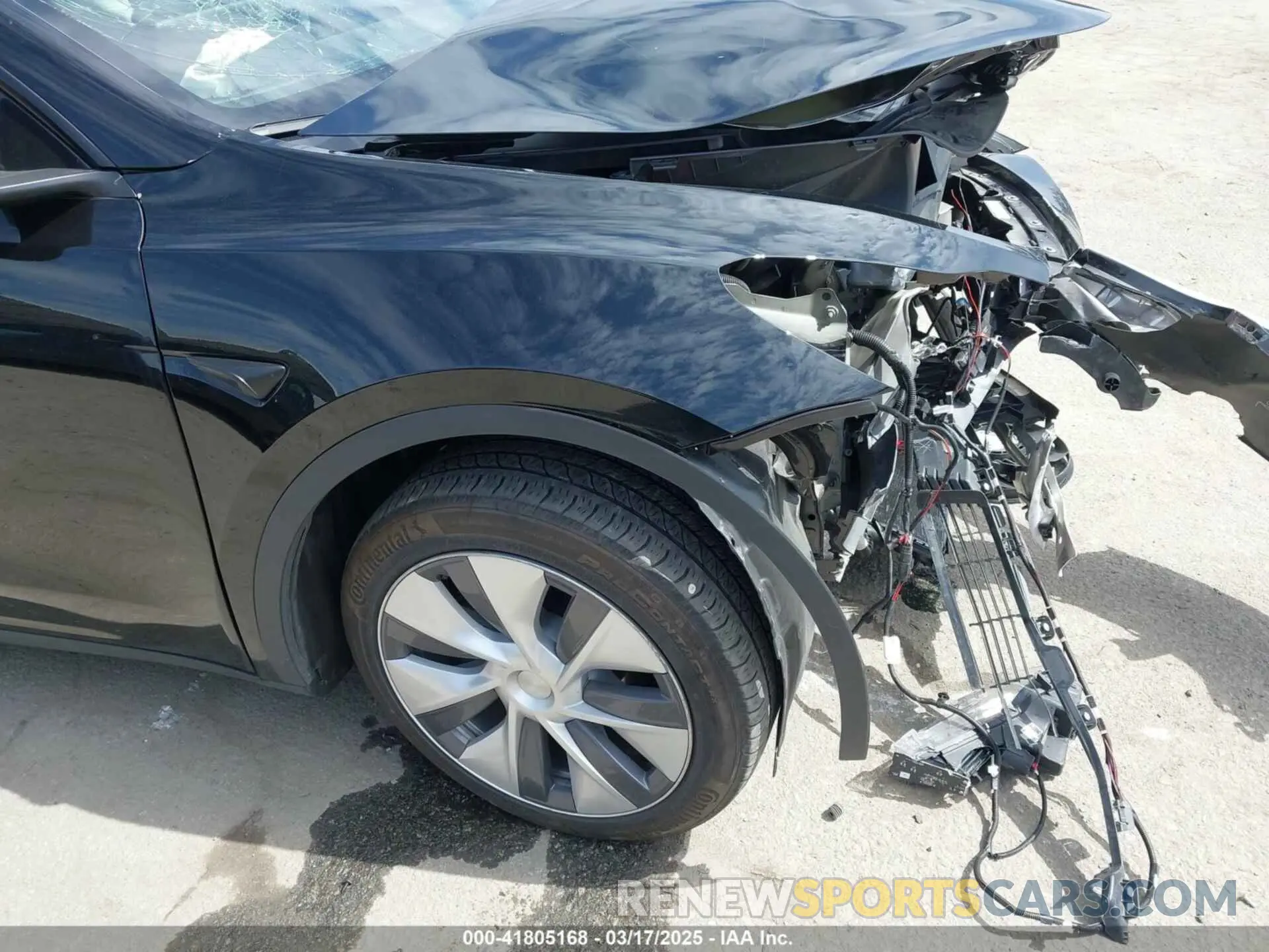 22 Photograph of a damaged car 7SAYGDEE2PF863200 TESLA MODEL Y 2023