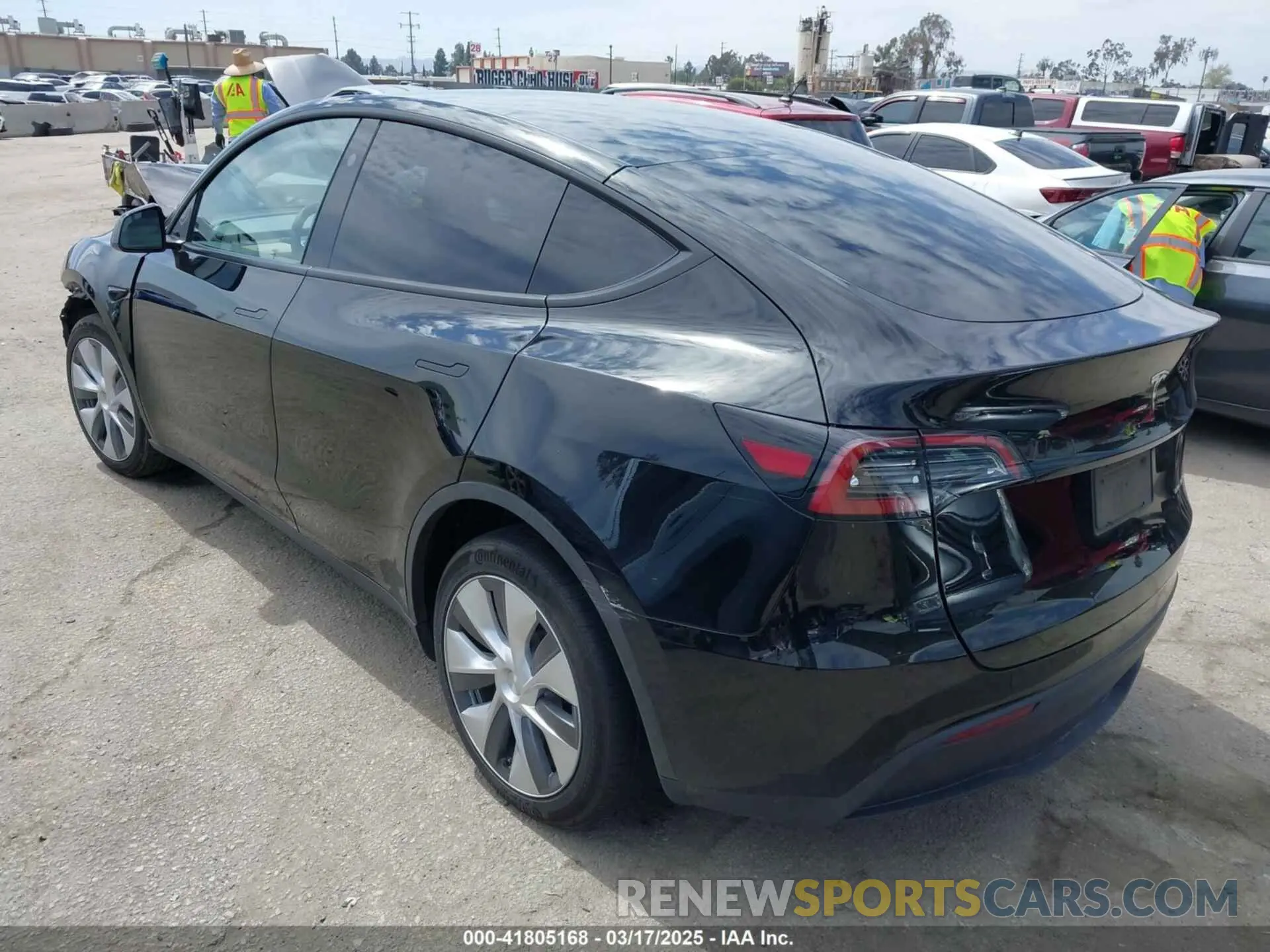 3 Photograph of a damaged car 7SAYGDEE2PF863200 TESLA MODEL Y 2023