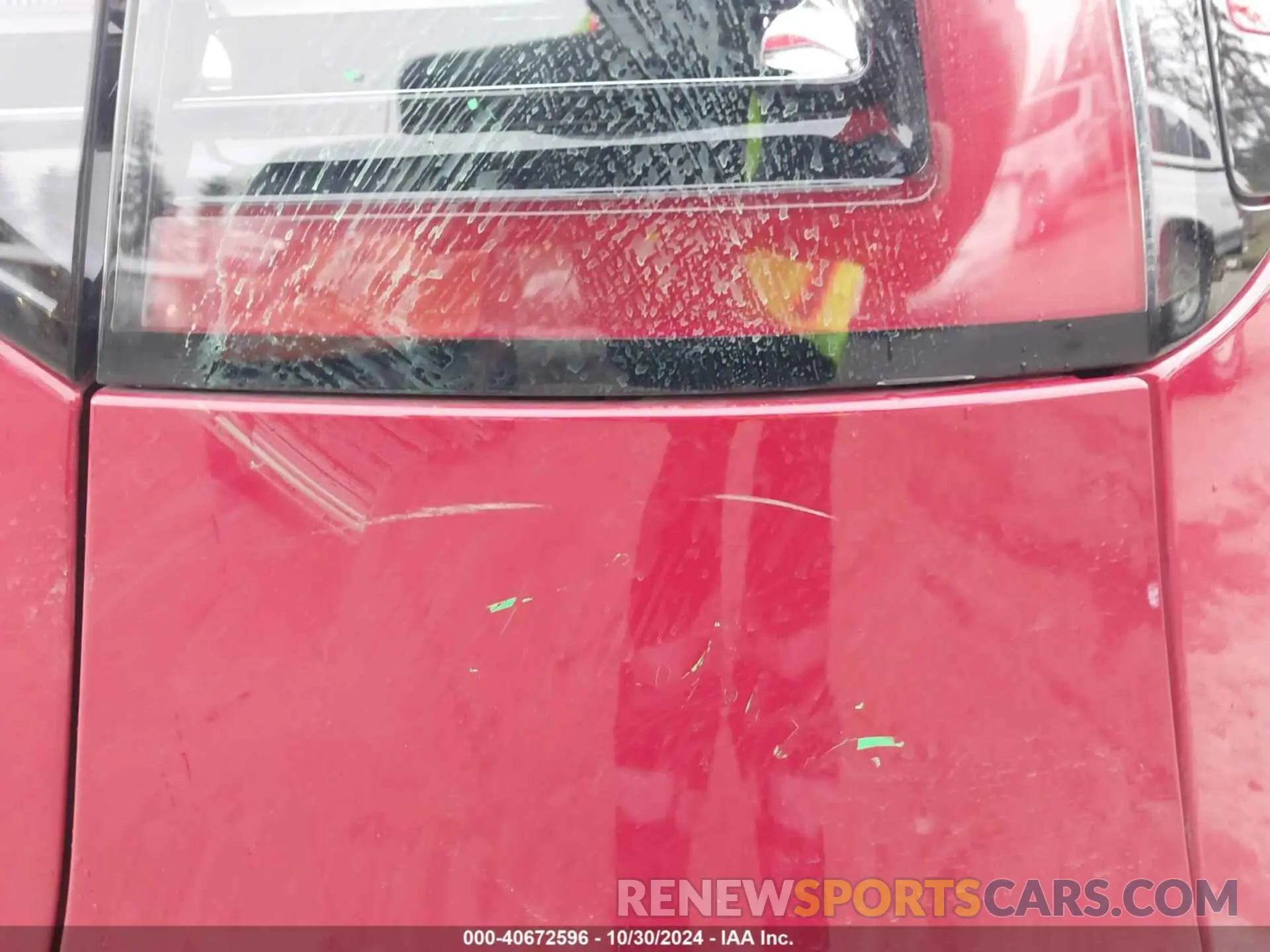 19 Photograph of a damaged car 7SAYGDEE2PF866212 TESLA MODEL Y 2023
