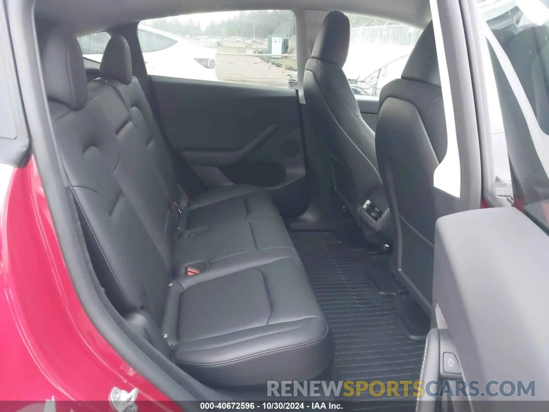 8 Photograph of a damaged car 7SAYGDEE2PF866212 TESLA MODEL Y 2023