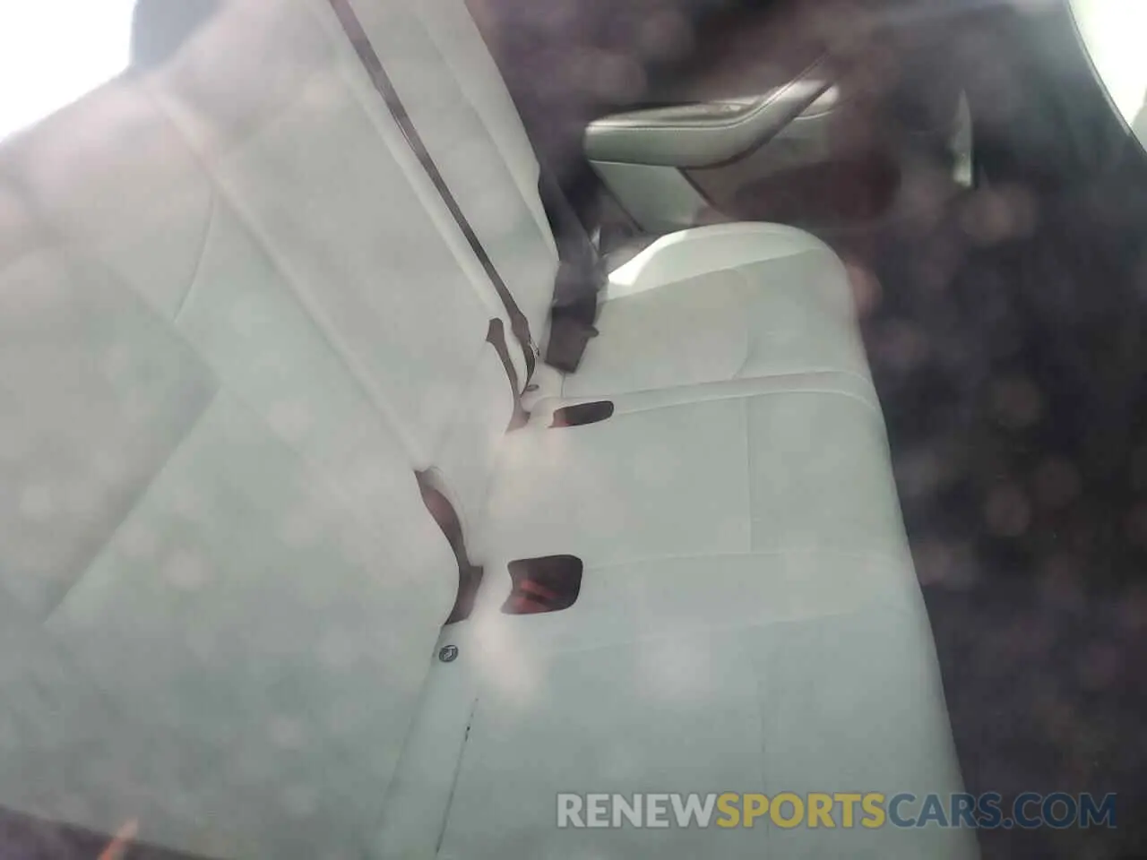 10 Photograph of a damaged car 7SAYGDEE2PF869952 TESLA MODEL Y 2023