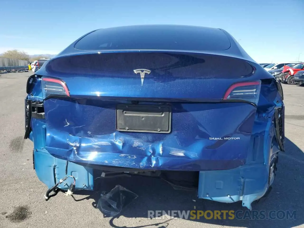 6 Photograph of a damaged car 7SAYGDEE2PF908622 TESLA MODEL Y 2023