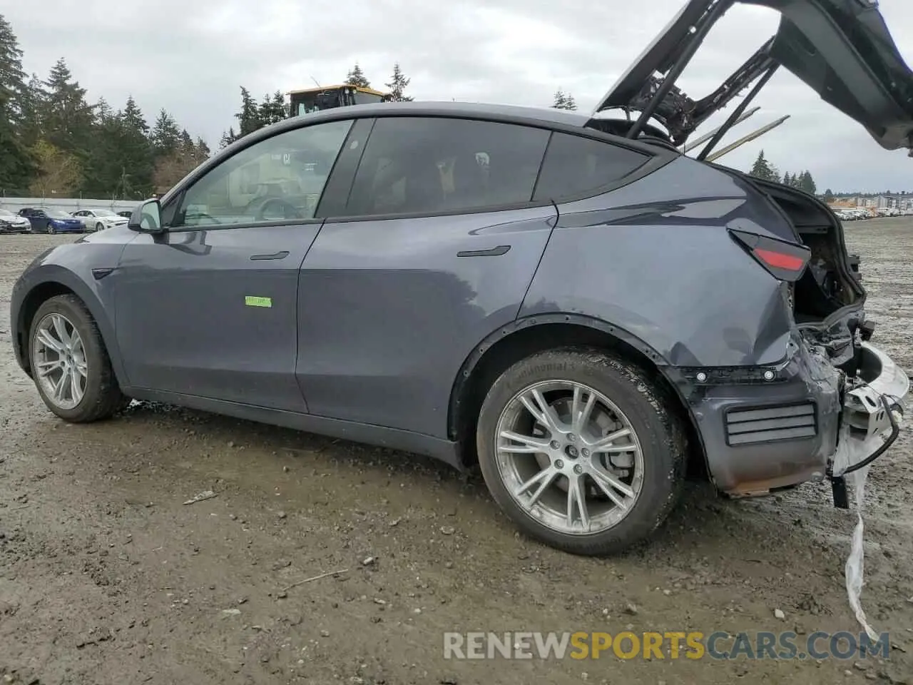 2 Photograph of a damaged car 7SAYGDEE2PF916252 TESLA MODEL Y 2023