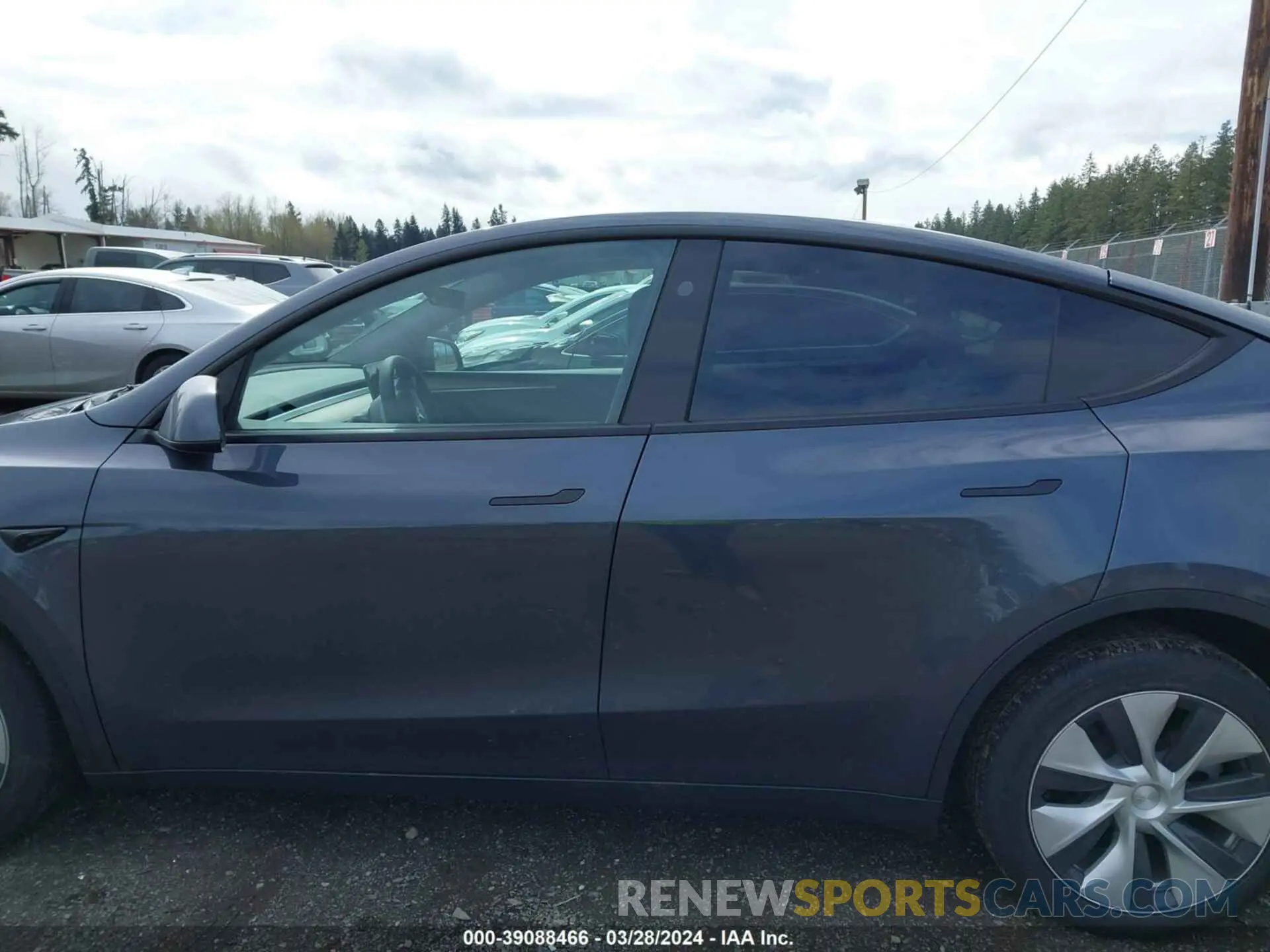 14 Photograph of a damaged car 7SAYGDEE2PF980484 TESLA MODEL Y 2023