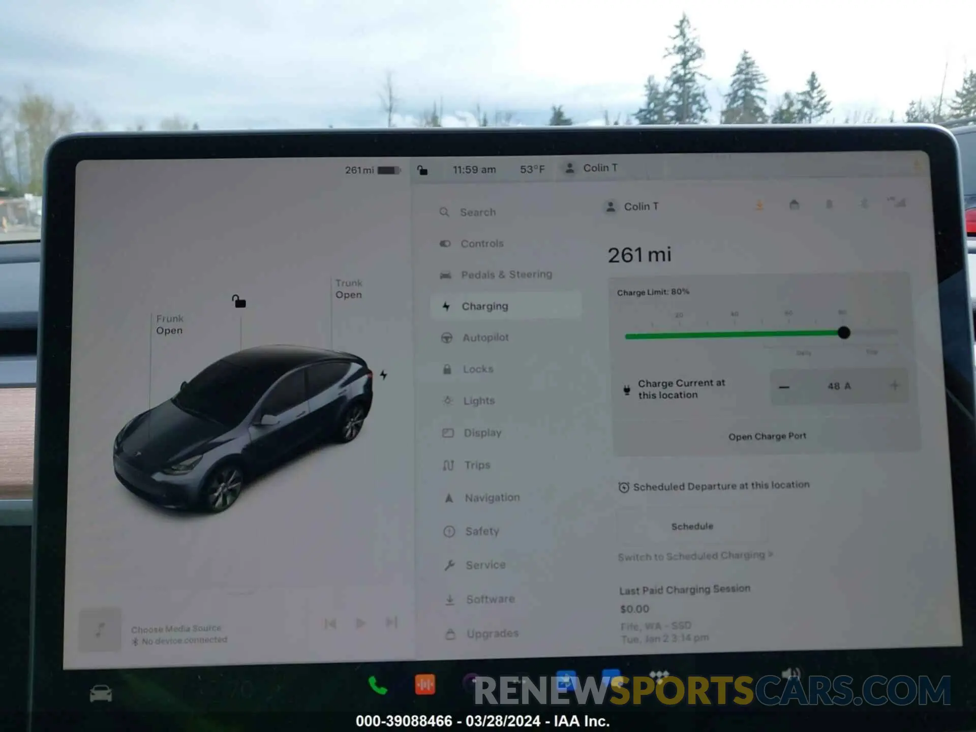 17 Photograph of a damaged car 7SAYGDEE2PF980484 TESLA MODEL Y 2023