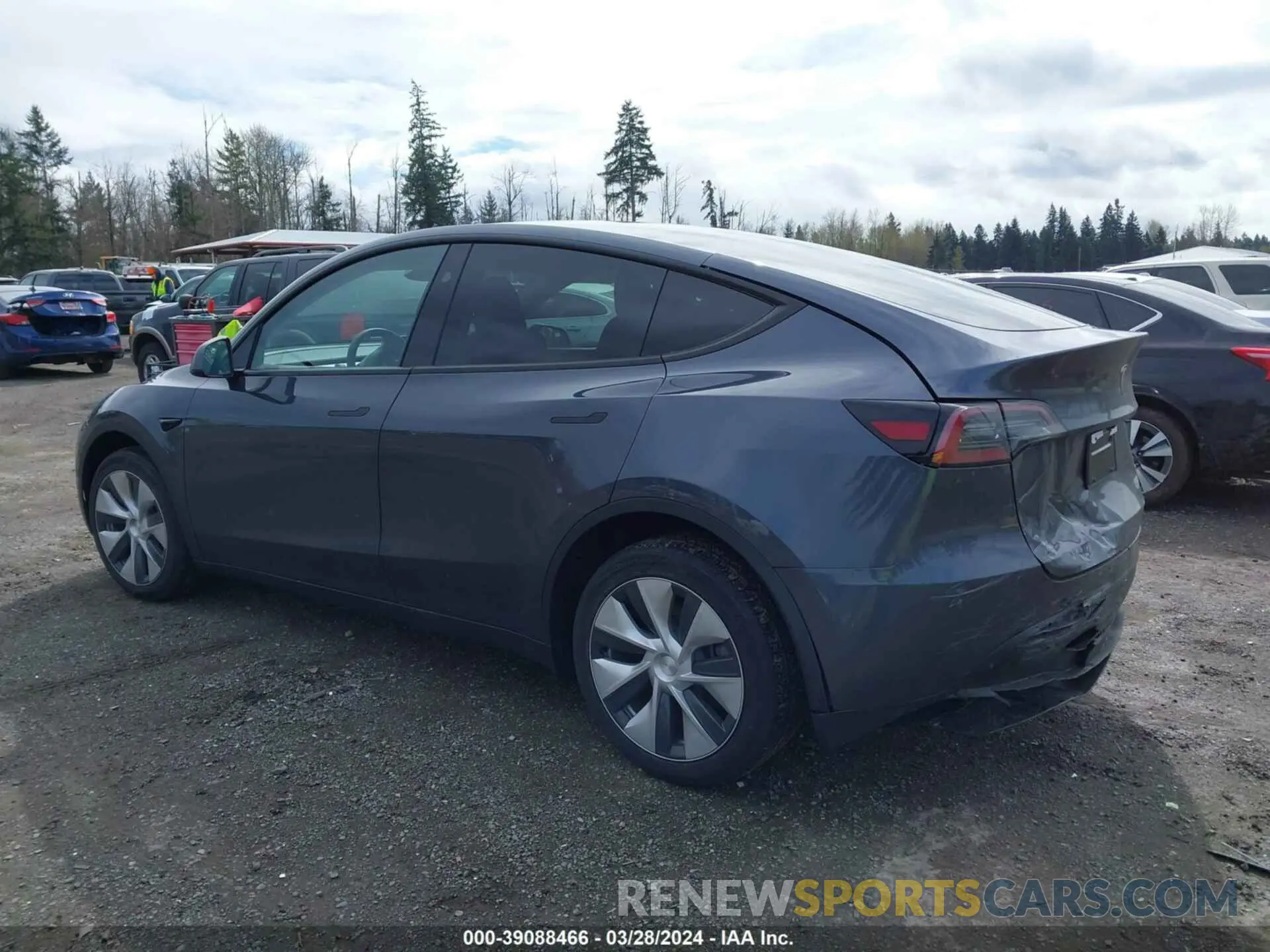 3 Photograph of a damaged car 7SAYGDEE2PF980484 TESLA MODEL Y 2023