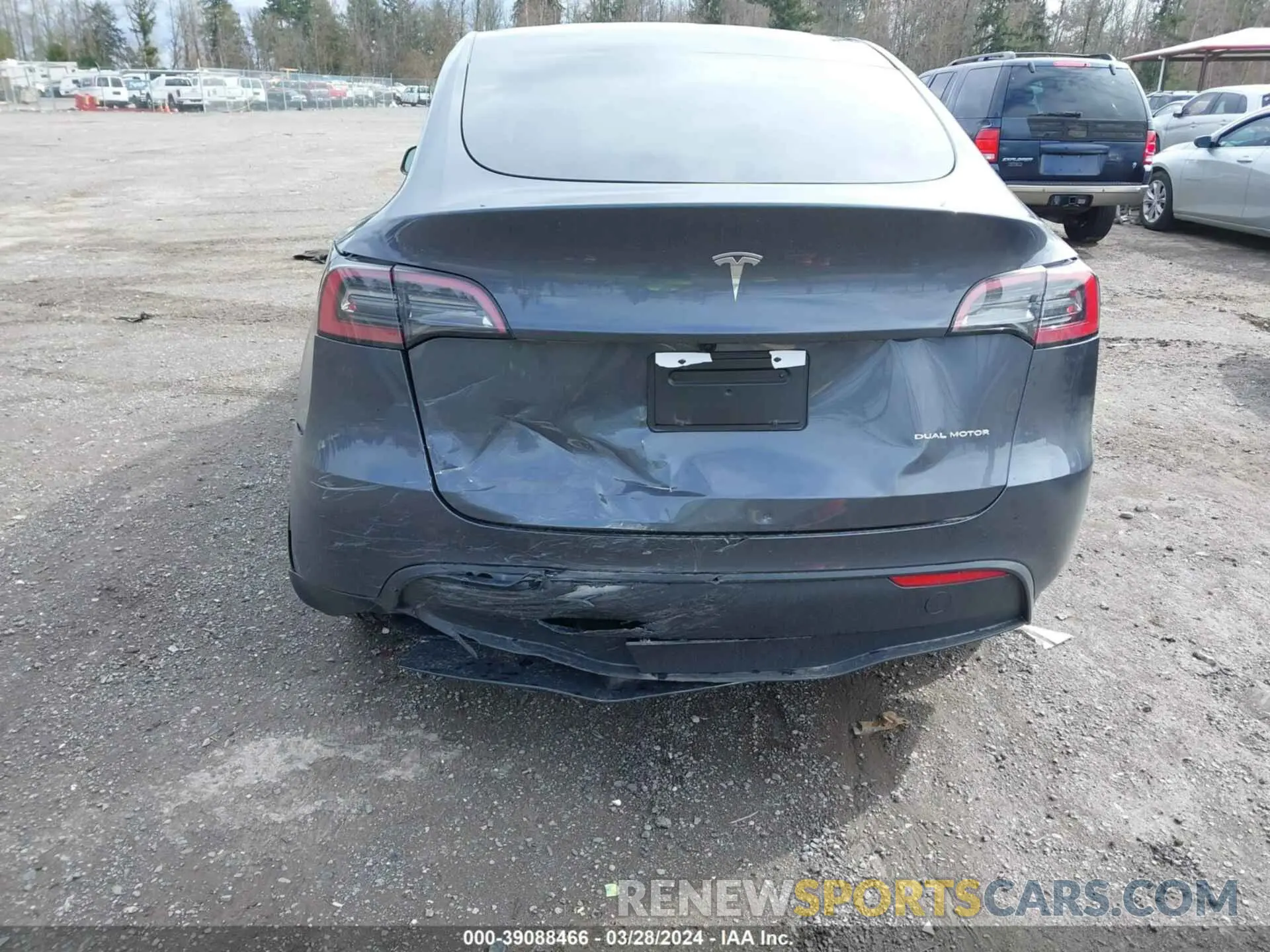 6 Photograph of a damaged car 7SAYGDEE2PF980484 TESLA MODEL Y 2023