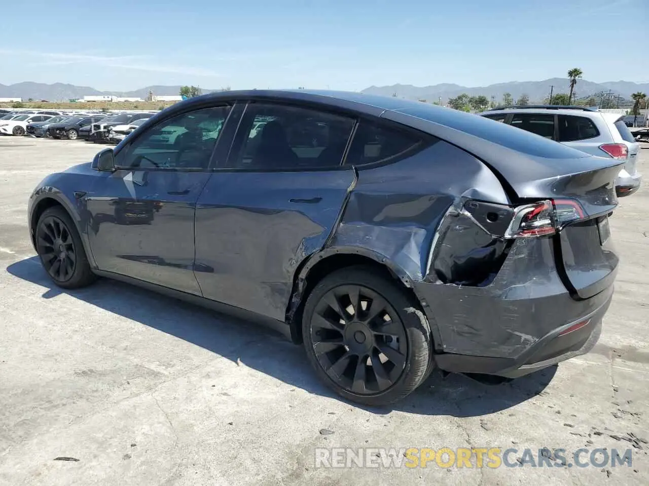 2 Фотография поврежденного автомобиля 7SAYGDEE3PA023925 TESLA MODEL Y 2023