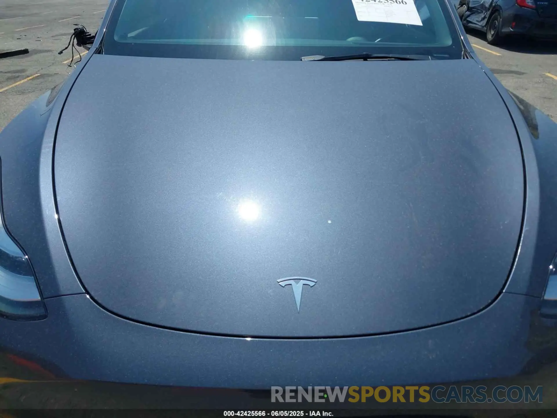 10 Photograph of a damaged car 7SAYGDEE3PA033905 TESLA MODEL Y 2023