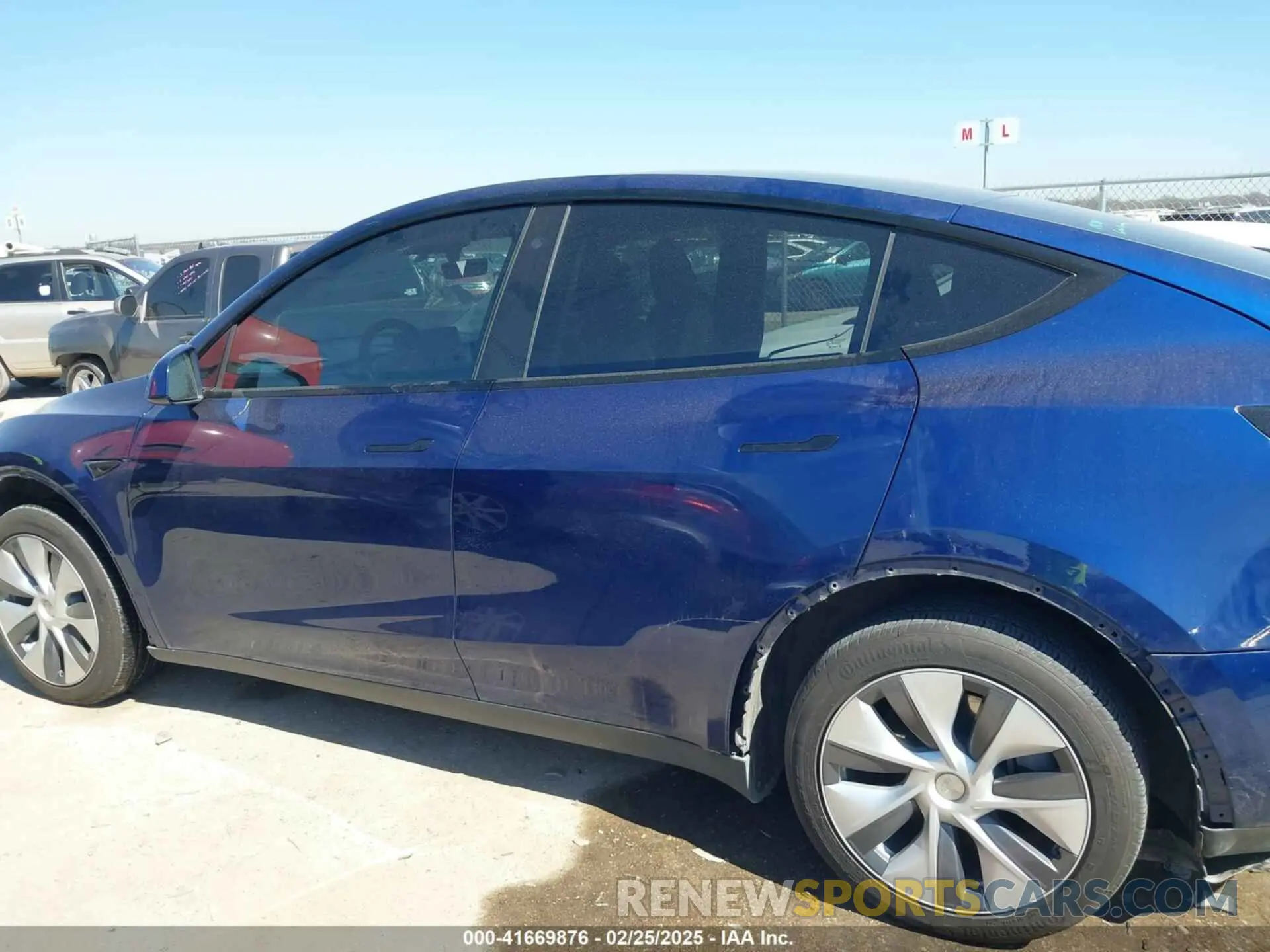 13 Фотография поврежденного автомобиля 7SAYGDEE3PA047108 TESLA MODEL Y 2023