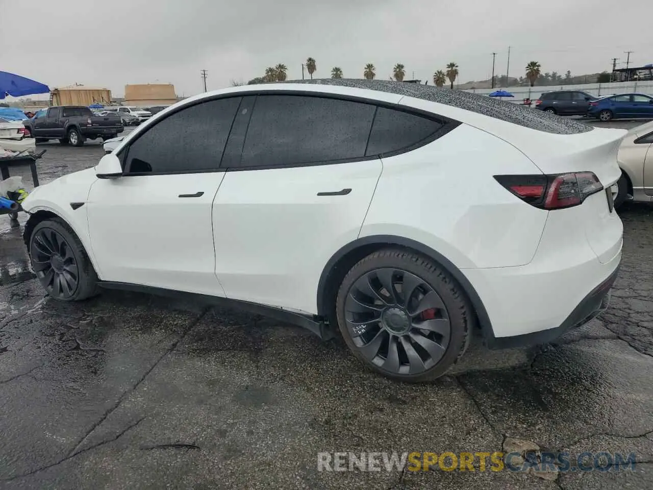 2 Photograph of a damaged car 7SAYGDEE3PA079914 TESLA MODEL Y 2023