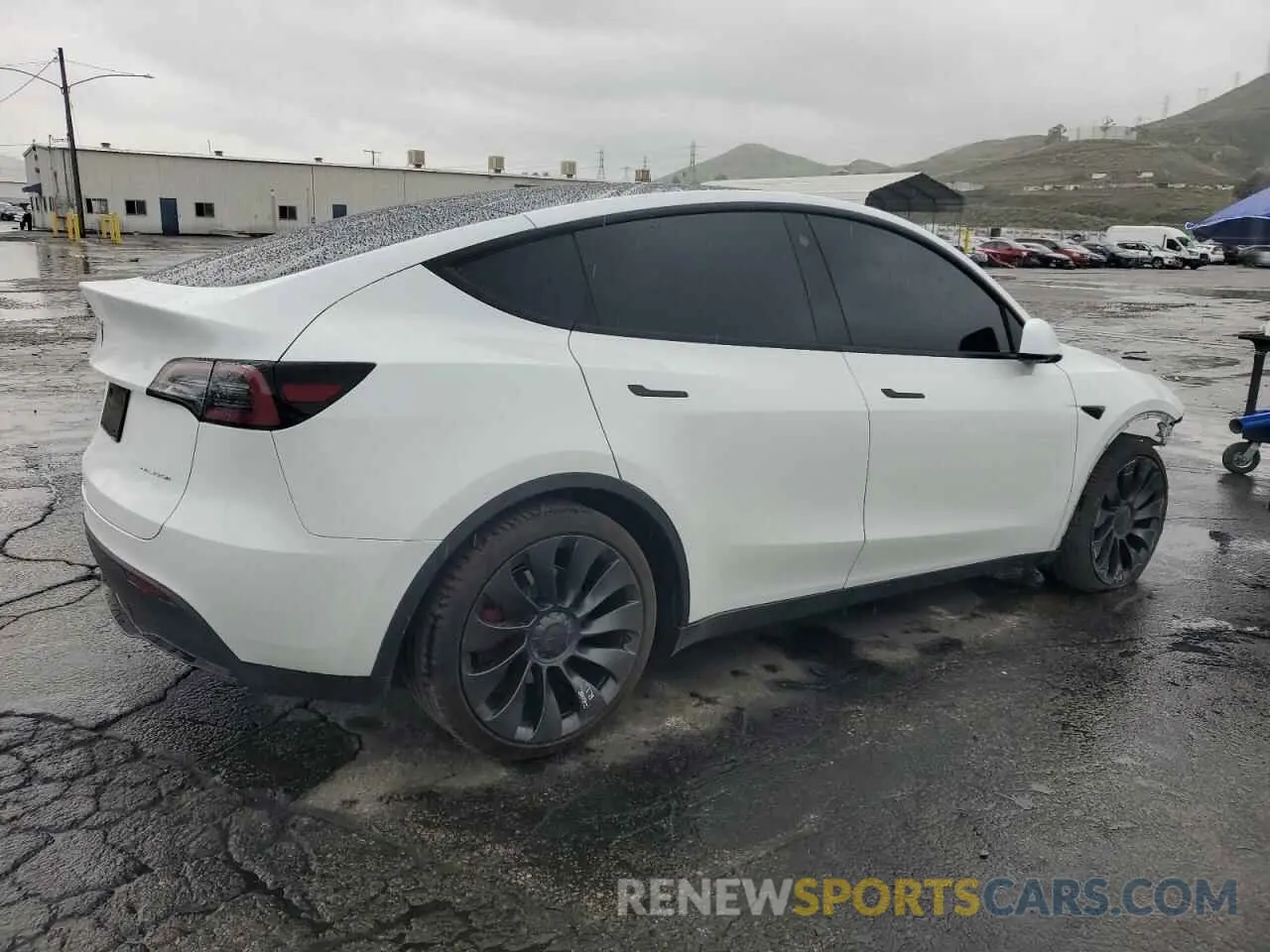 3 Photograph of a damaged car 7SAYGDEE3PA079914 TESLA MODEL Y 2023
