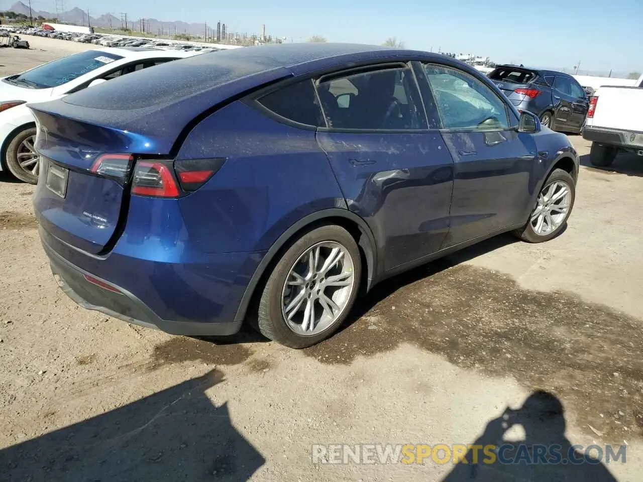 3 Photograph of a damaged car 7SAYGDEE3PA081226 TESLA MODEL Y 2023