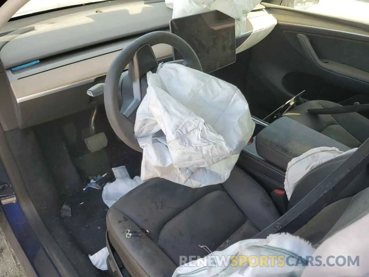 8 Photograph of a damaged car 7SAYGDEE3PA081226 TESLA MODEL Y 2023