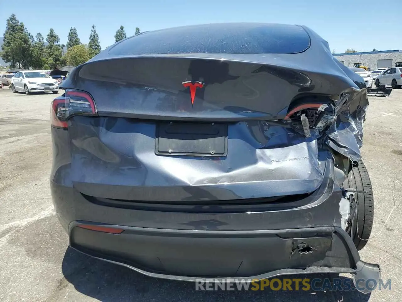 6 Photograph of a damaged car 7SAYGDEE3PA104567 TESLA MODEL Y 2023