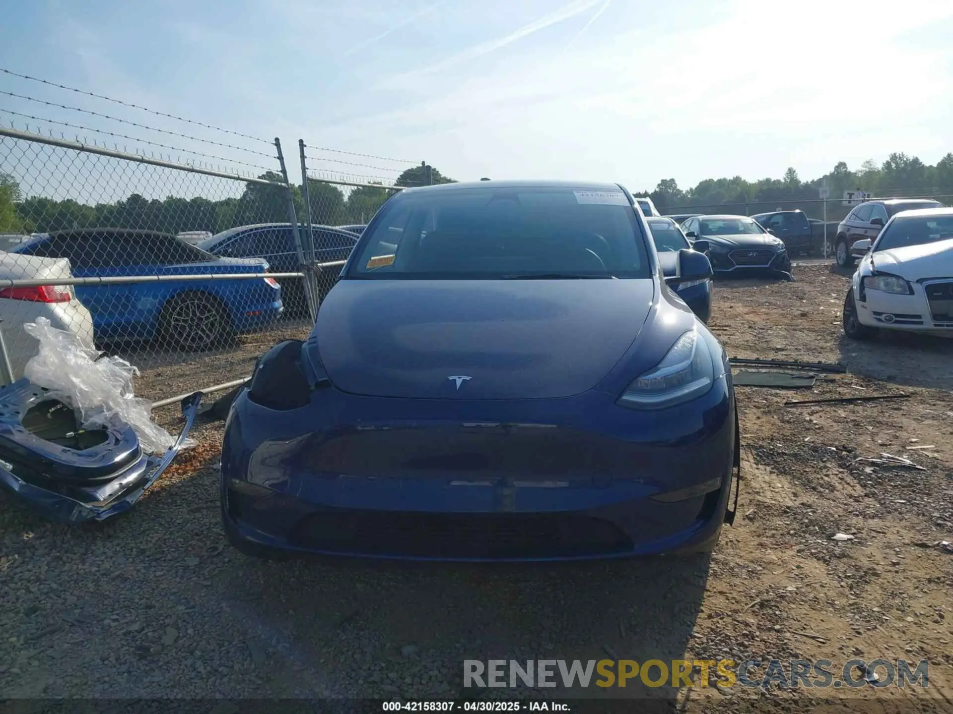 11 Фотография поврежденного автомобиля 7SAYGDEE3PA114256 TESLA MODEL Y 2023