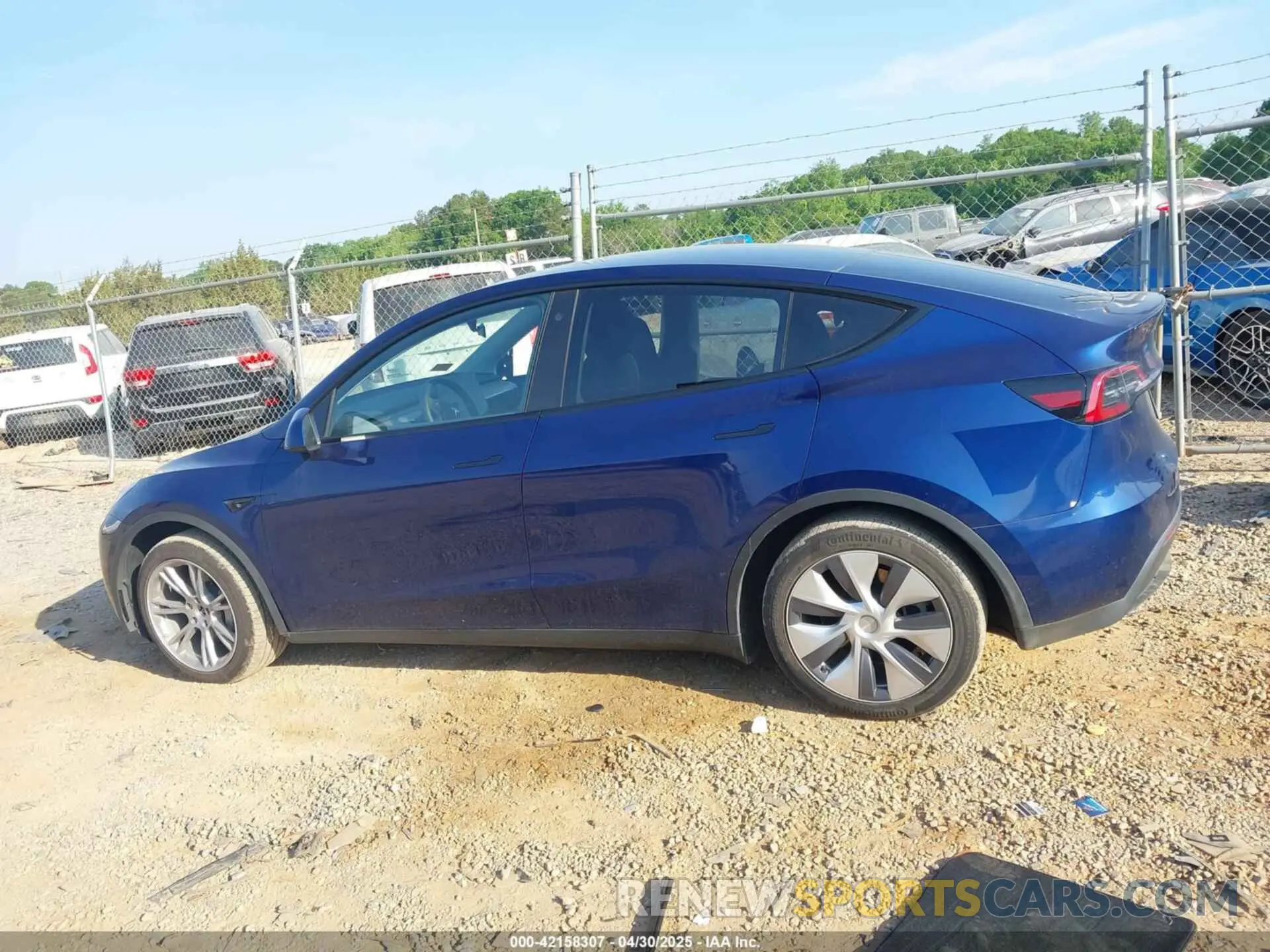 13 Фотография поврежденного автомобиля 7SAYGDEE3PA114256 TESLA MODEL Y 2023