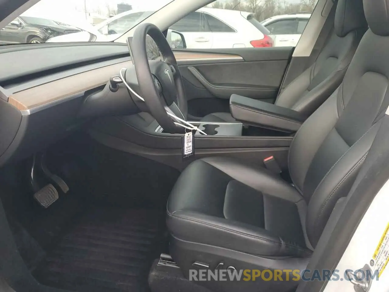 7 Photograph of a damaged car 7SAYGDEE3PA130988 TESLA MODEL Y 2023