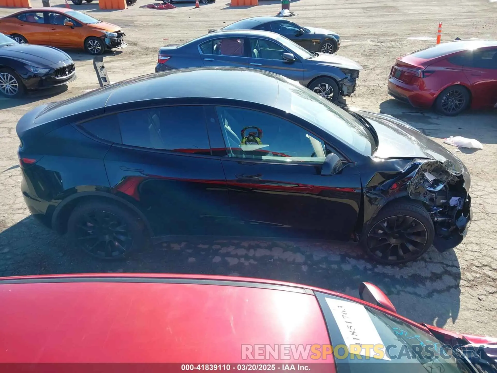 13 Фотография поврежденного автомобиля 7SAYGDEE3PA131056 TESLA MODEL Y 2023