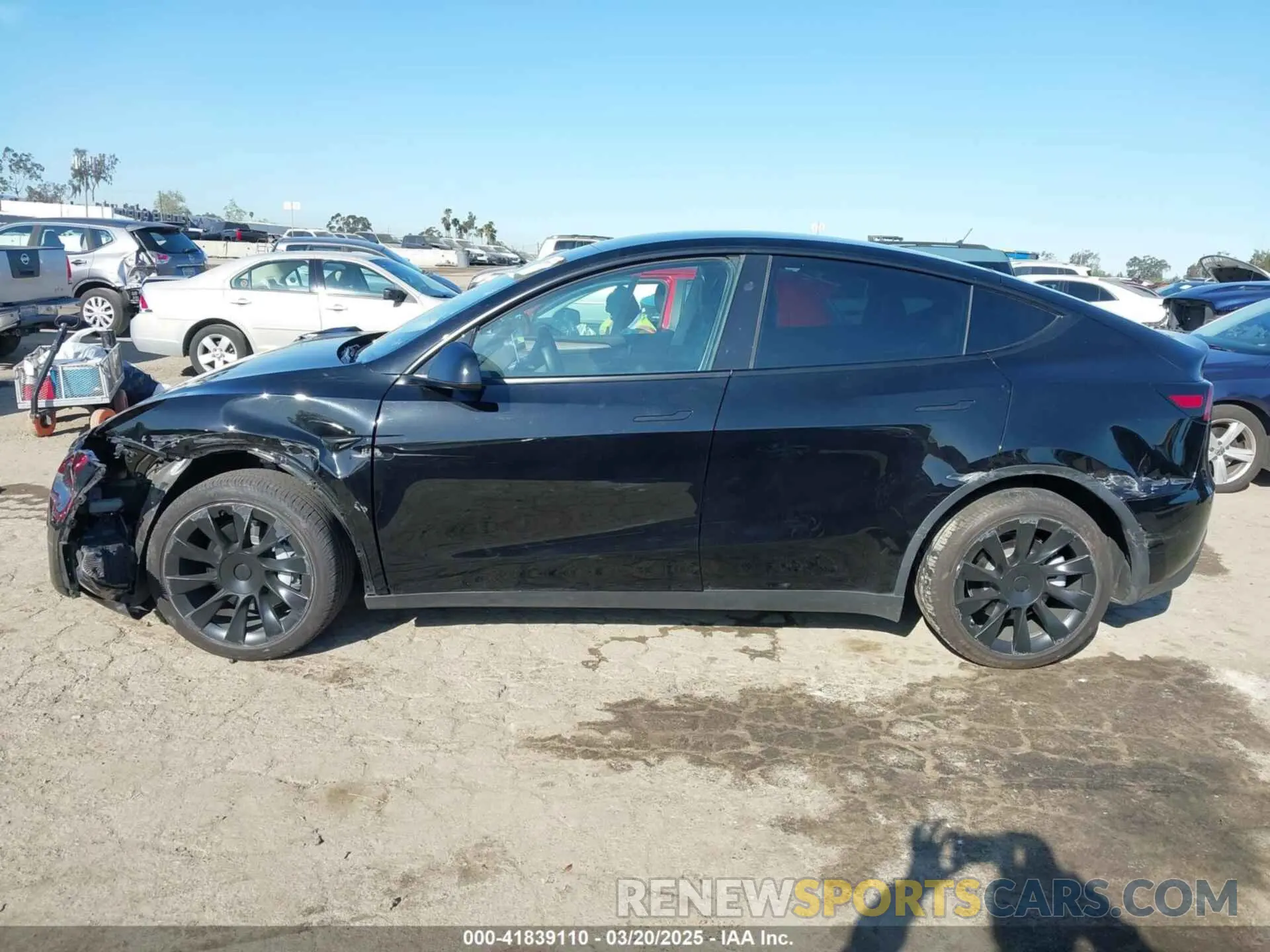 14 Фотография поврежденного автомобиля 7SAYGDEE3PA131056 TESLA MODEL Y 2023