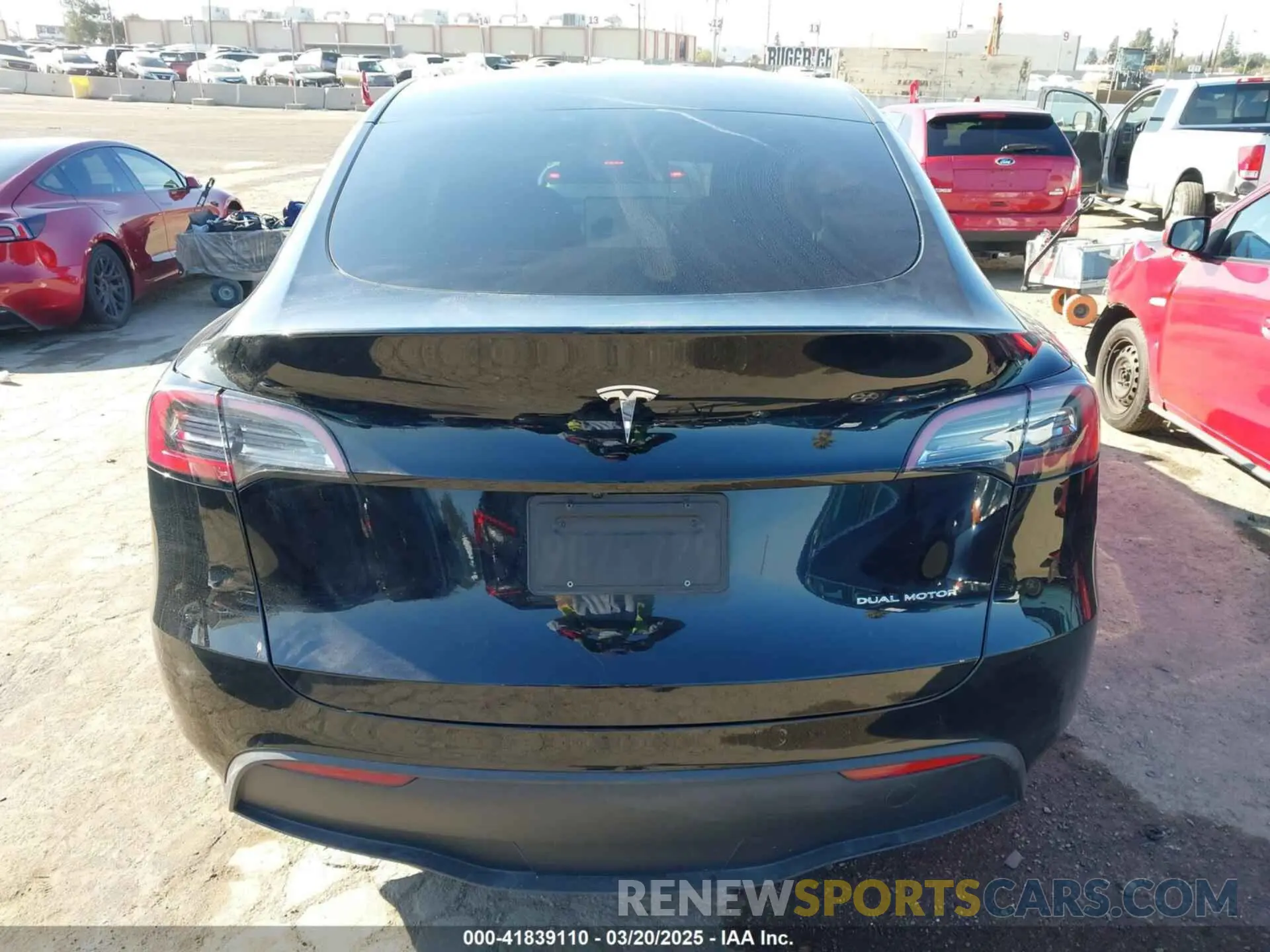 16 Фотография поврежденного автомобиля 7SAYGDEE3PA131056 TESLA MODEL Y 2023