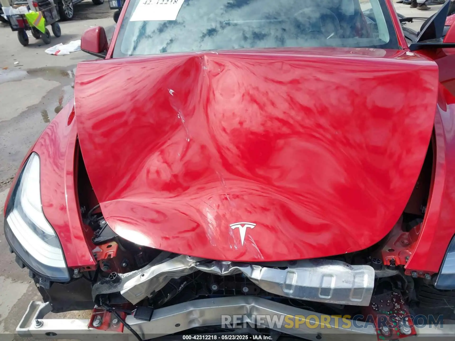 10 Photograph of a damaged car 7SAYGDEE3PA143353 TESLA MODEL Y 2023