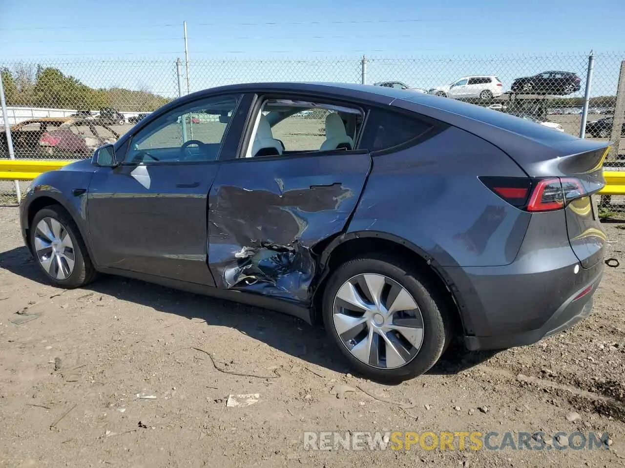 2 Photograph of a damaged car 7SAYGDEE3PA179429 TESLA MODEL Y 2023