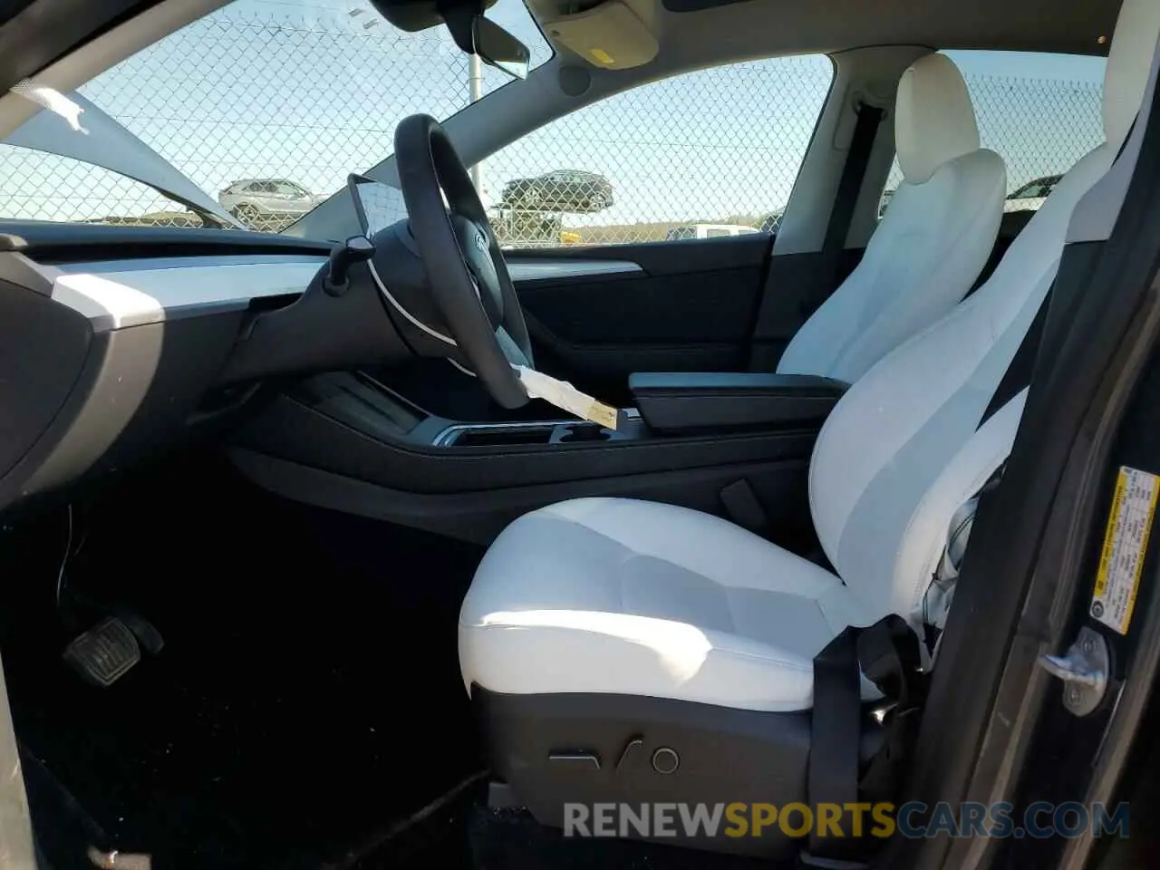 7 Photograph of a damaged car 7SAYGDEE3PA179429 TESLA MODEL Y 2023