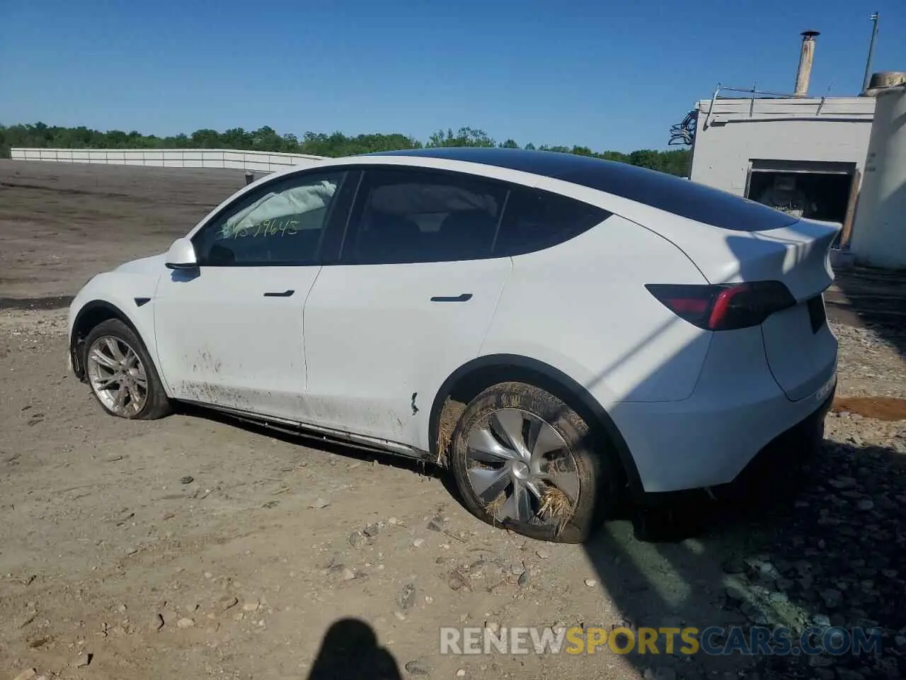 2 Photograph of a damaged car 7SAYGDEE3PF614078 TESLA MODEL Y 2023
