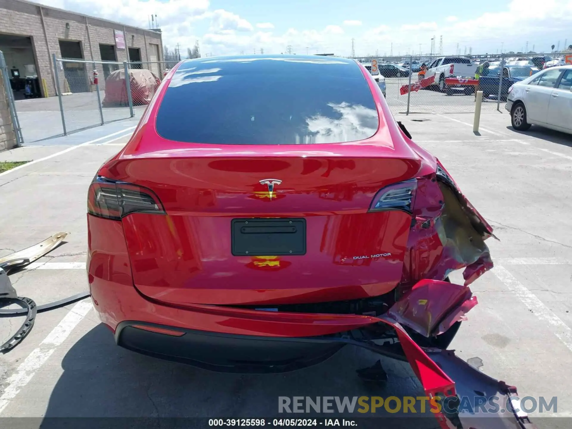 16 Photograph of a damaged car 7SAYGDEE3PF616588 TESLA MODEL Y 2023