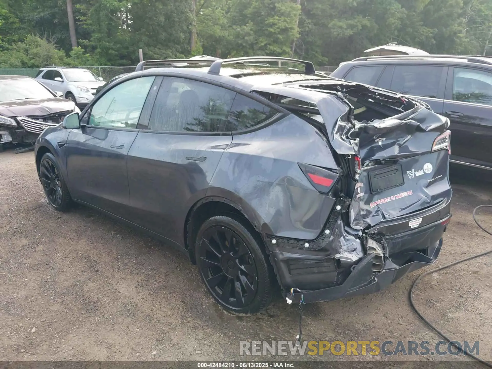 3 Фотография поврежденного автомобиля 7SAYGDEE3PF631527 TESLA MODEL Y 2023