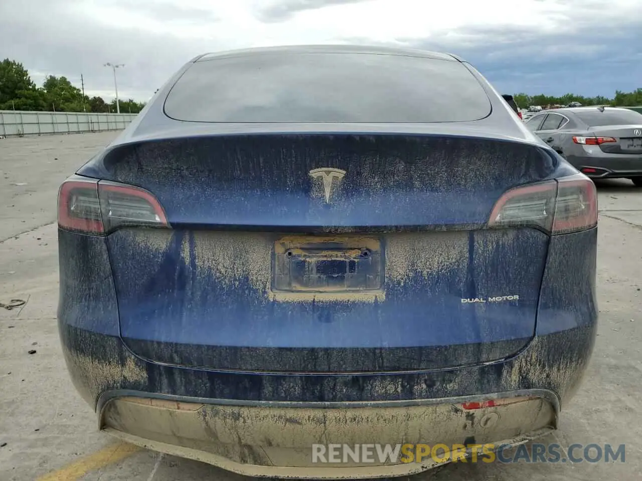 6 Photograph of a damaged car 7SAYGDEE3PF710356 TESLA MODEL Y 2023
