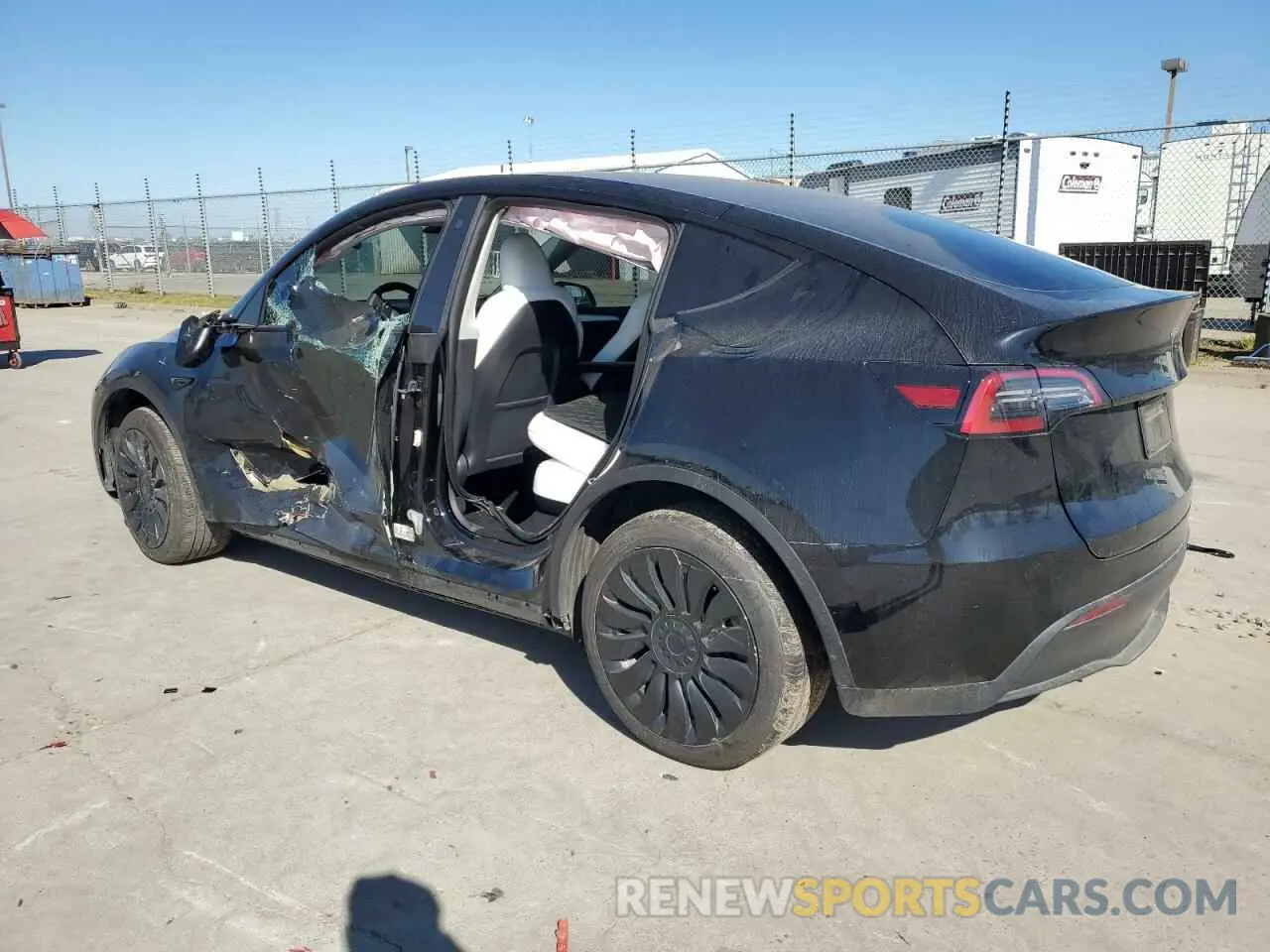 2 Фотография поврежденного автомобиля 7SAYGDEE3PF740778 TESLA MODEL Y 2023