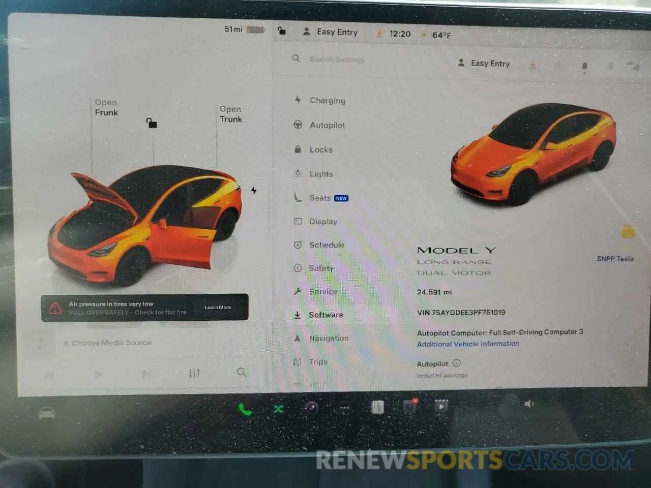 9 Photograph of a damaged car 7SAYGDEE3PF751019 TESLA MODEL Y 2023