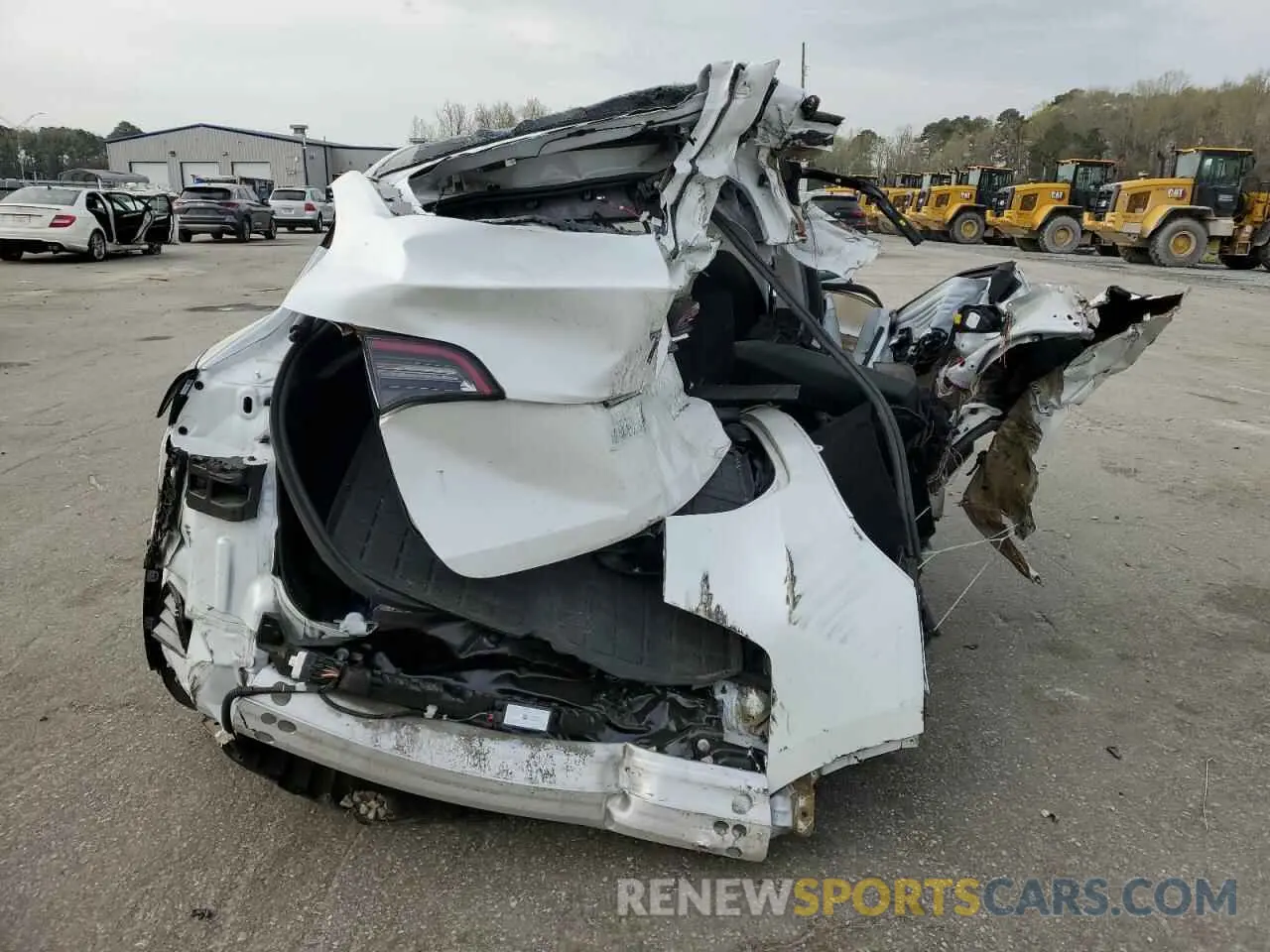 6 Photograph of a damaged car 7SAYGDEE3PF779919 TESLA MODEL Y 2023
