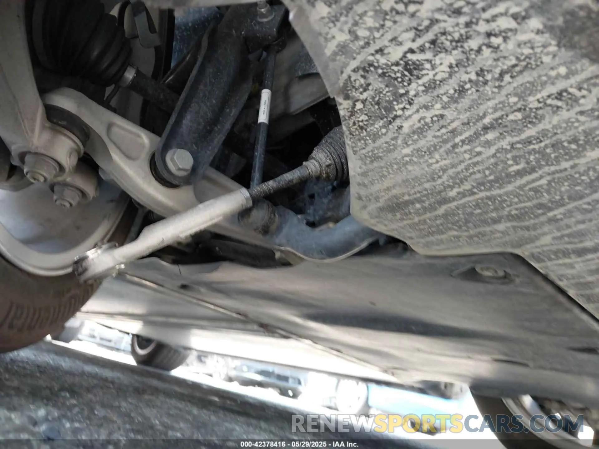 20 Photograph of a damaged car 7SAYGDEE3PF806715 TESLA MODEL Y 2023