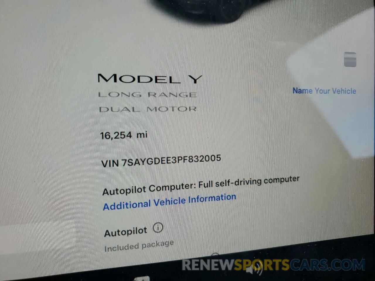 9 Photograph of a damaged car 7SAYGDEE3PF832005 TESLA MODEL Y 2023