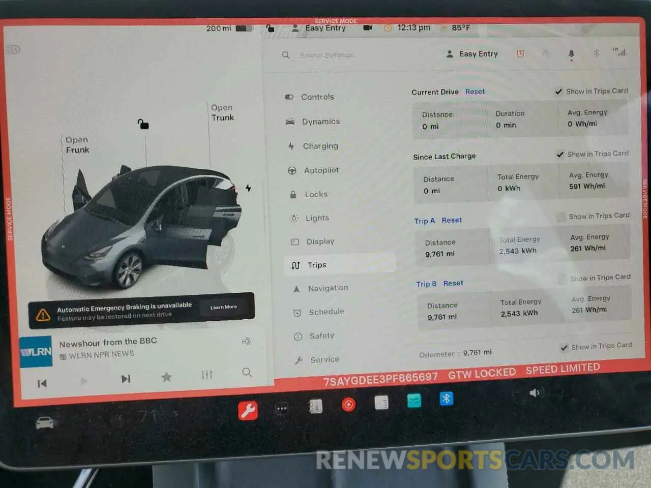 9 Photograph of a damaged car 7SAYGDEE3PF865697 TESLA MODEL Y 2023