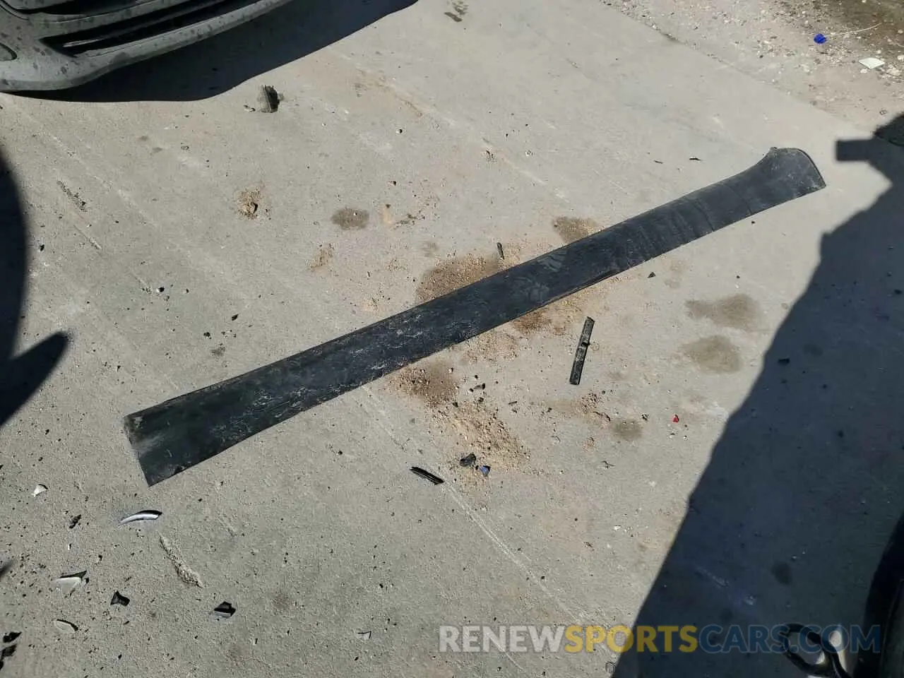 13 Photograph of a damaged car 7SAYGDEE3PF877073 TESLA MODEL Y 2023