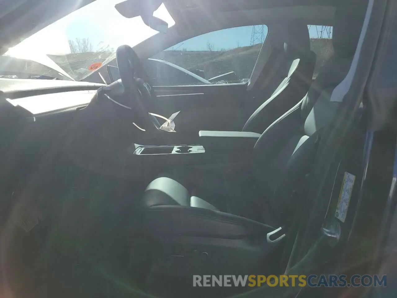 7 Photograph of a damaged car 7SAYGDEE3PF877073 TESLA MODEL Y 2023