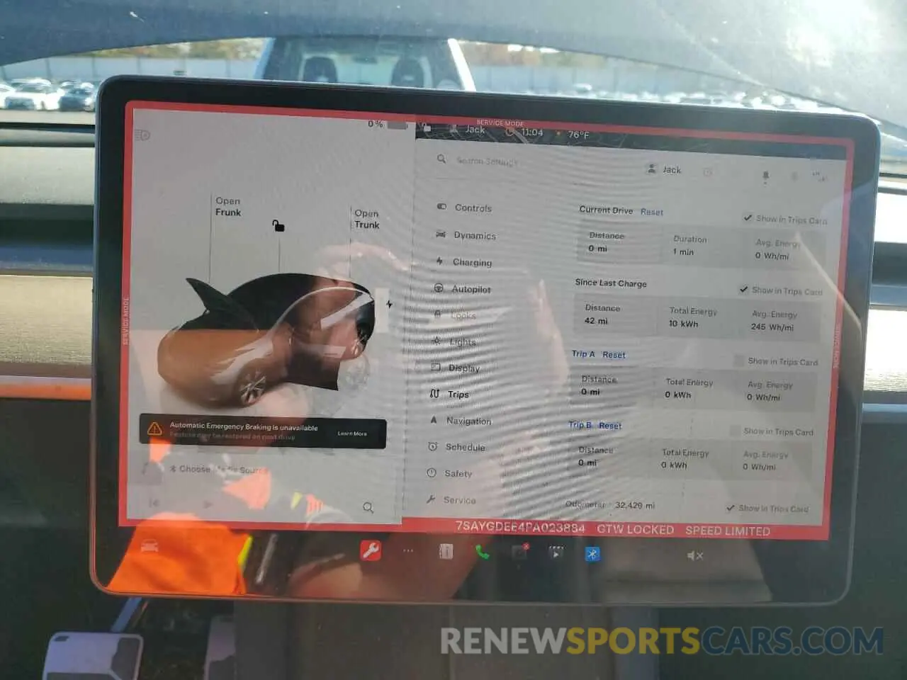 9 Photograph of a damaged car 7SAYGDEE4PA023884 TESLA MODEL Y 2023