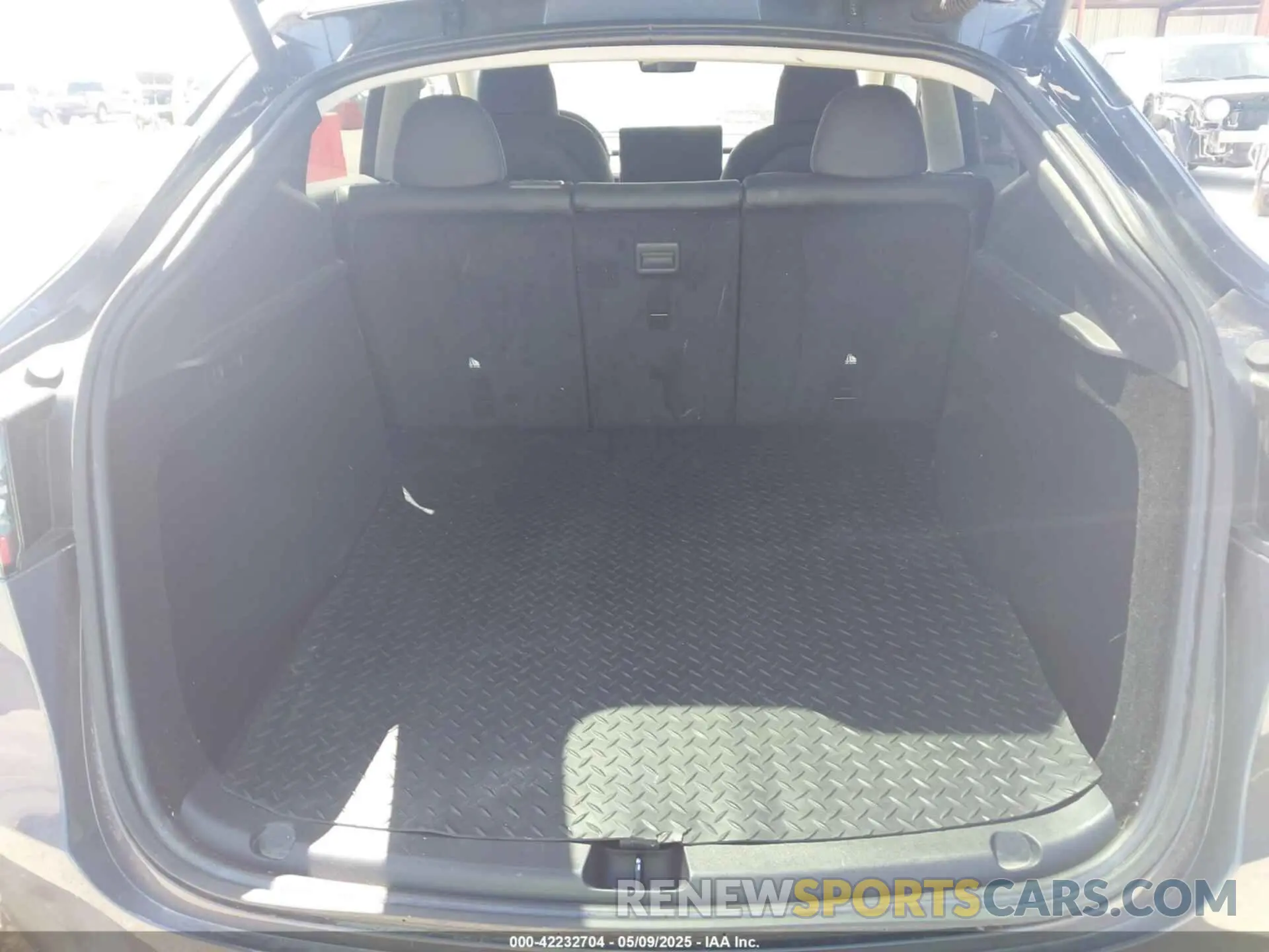 20 Photograph of a damaged car 7SAYGDEE4PA037218 TESLA MODEL Y 2023