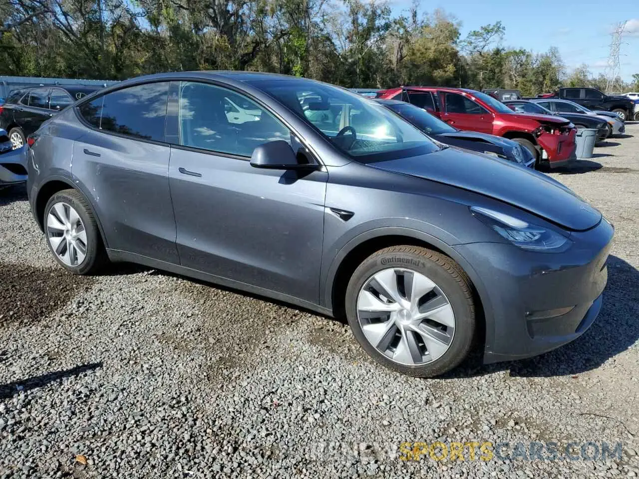 4 Photograph of a damaged car 7SAYGDEE4PA041639 TESLA MODEL Y 2023