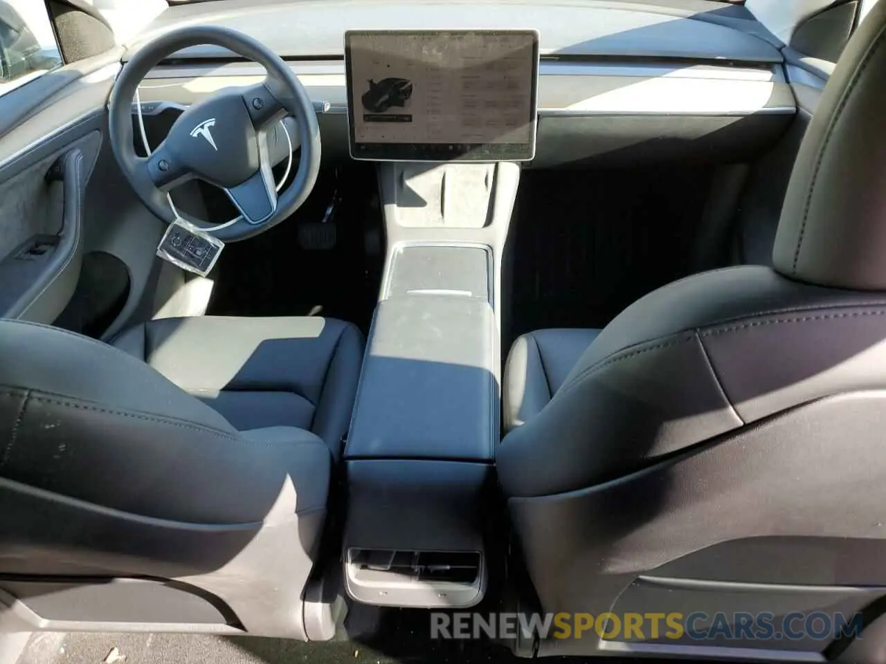 8 Photograph of a damaged car 7SAYGDEE4PA041639 TESLA MODEL Y 2023