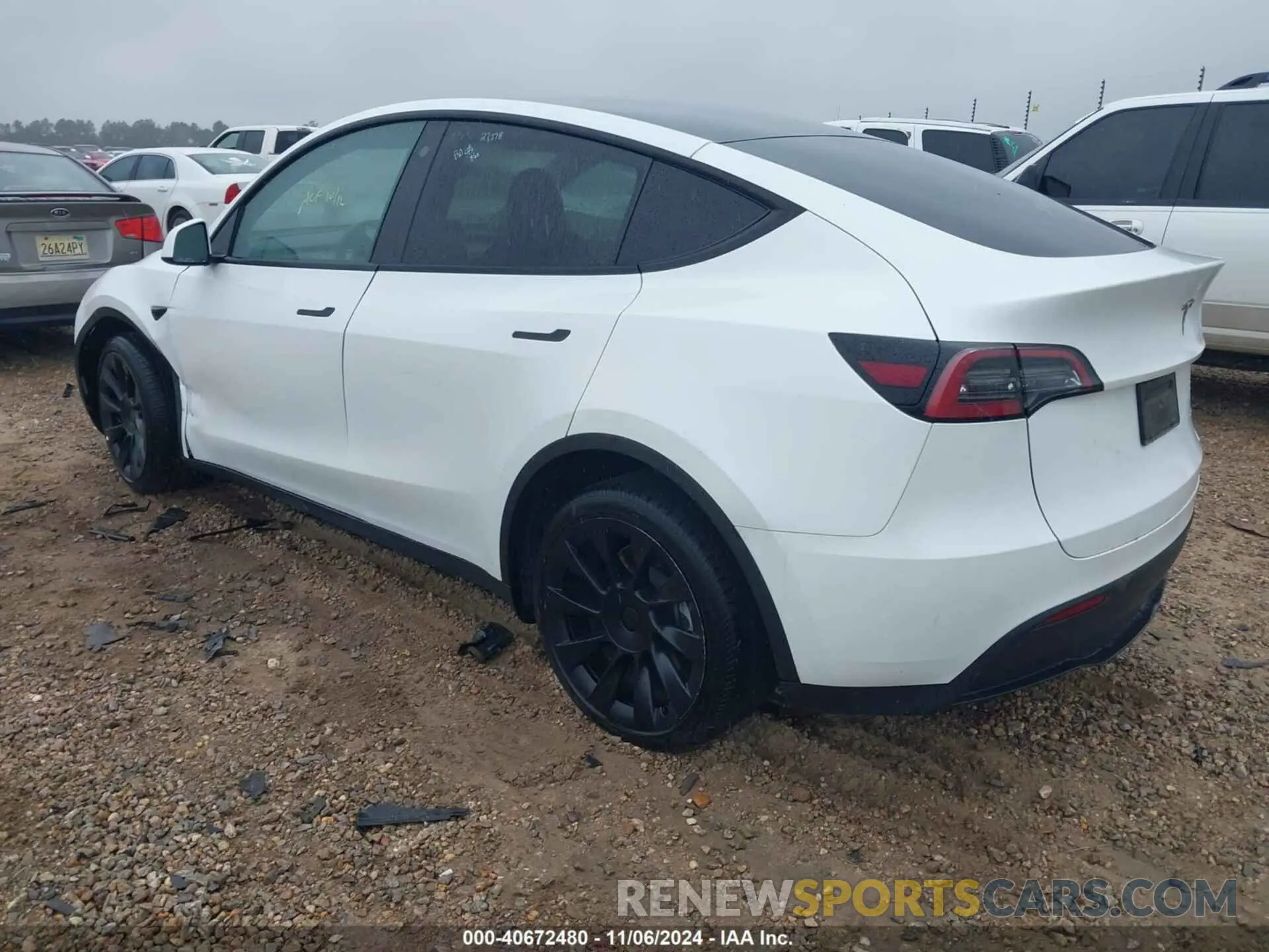 3 Фотография поврежденного автомобиля 7SAYGDEE4PA044556 TESLA MODEL Y 2023