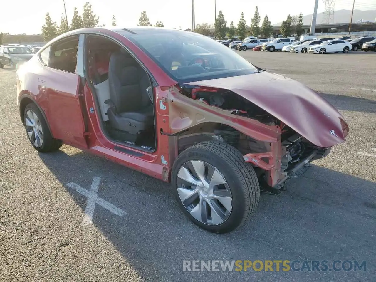 4 Photograph of a damaged car 7SAYGDEE4PA048400 TESLA MODEL Y 2023