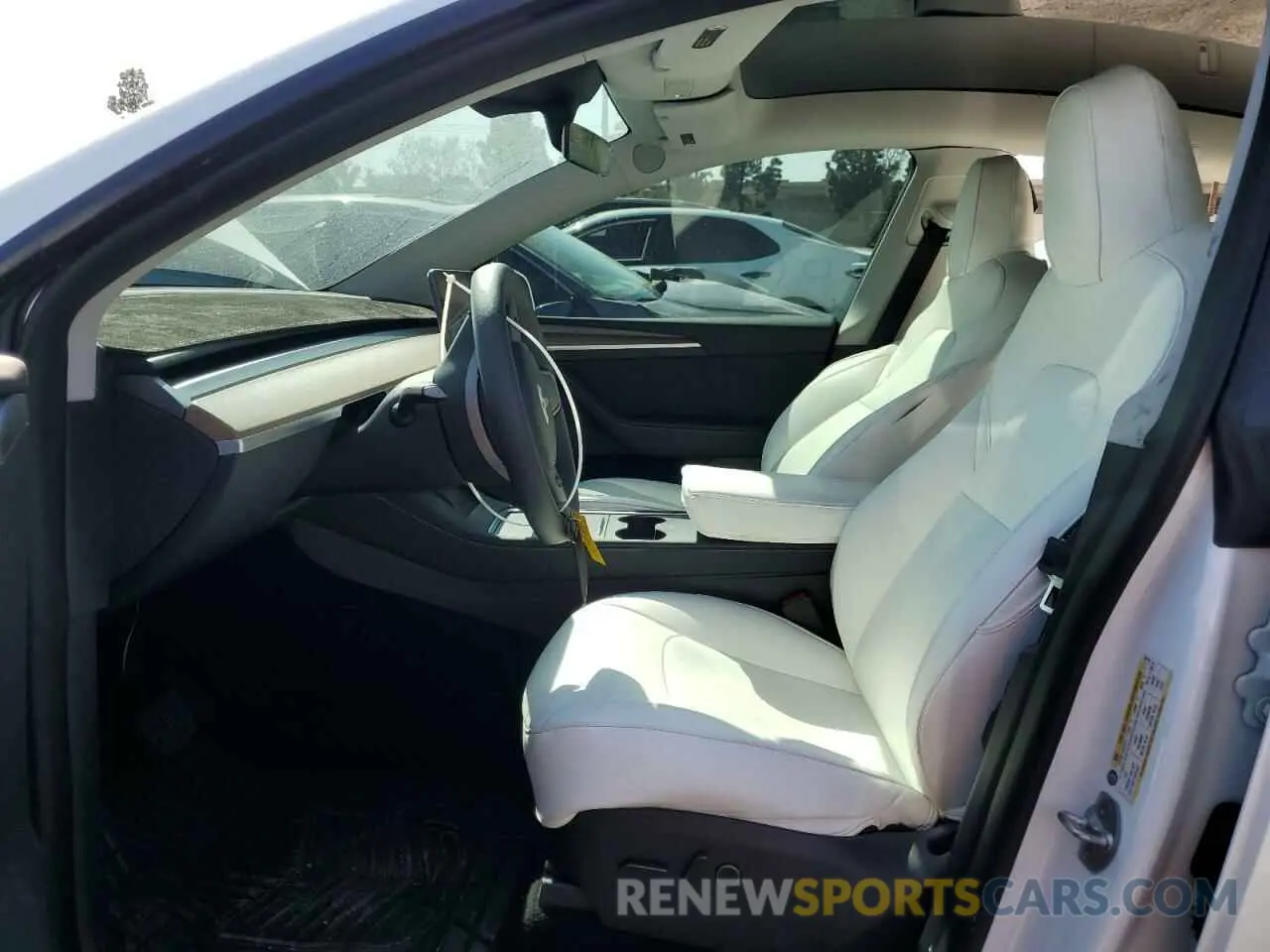 7 Photograph of a damaged car 7SAYGDEE4PA070770 TESLA MODEL Y 2023