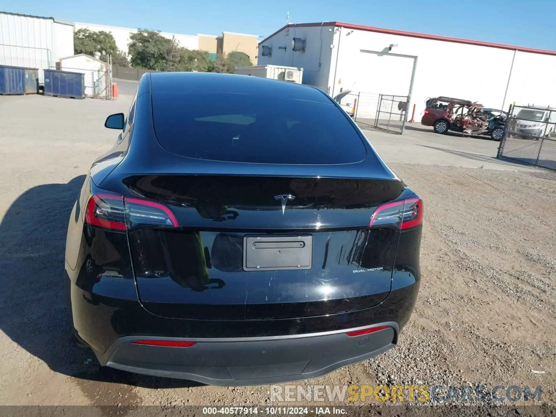 17 Фотография поврежденного автомобиля 7SAYGDEE4PA082336 TESLA MODEL Y 2023