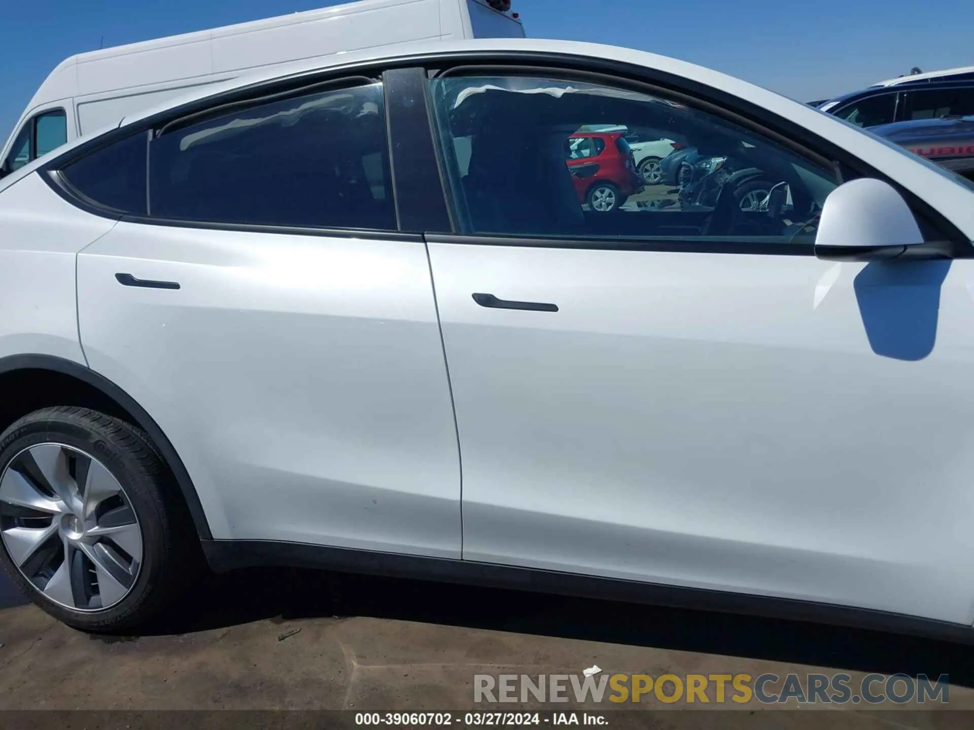 14 Photograph of a damaged car 7SAYGDEE4PA108062 TESLA MODEL Y 2023