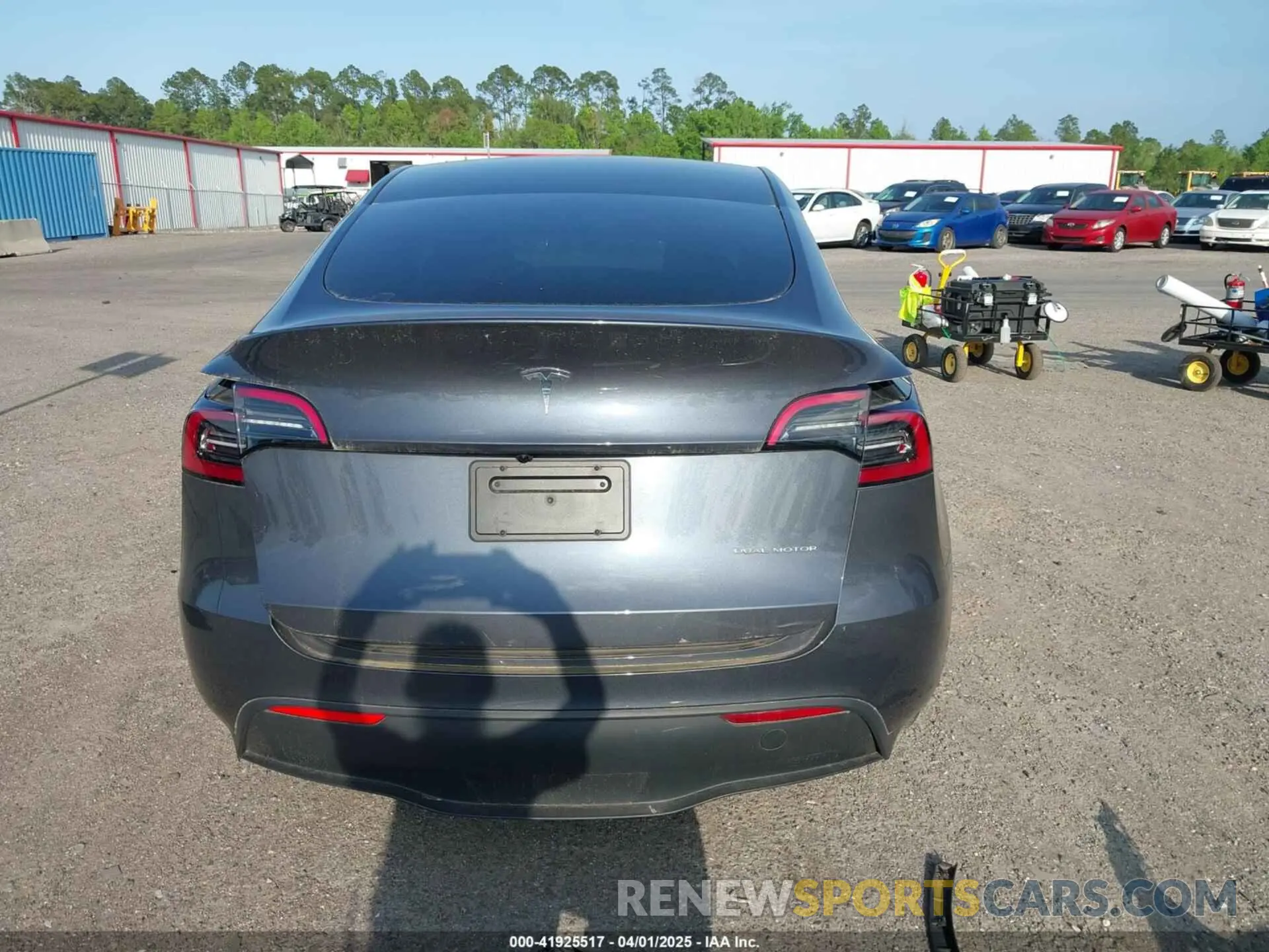 16 Фотография поврежденного автомобиля 7SAYGDEE4PA139277 TESLA MODEL Y 2023